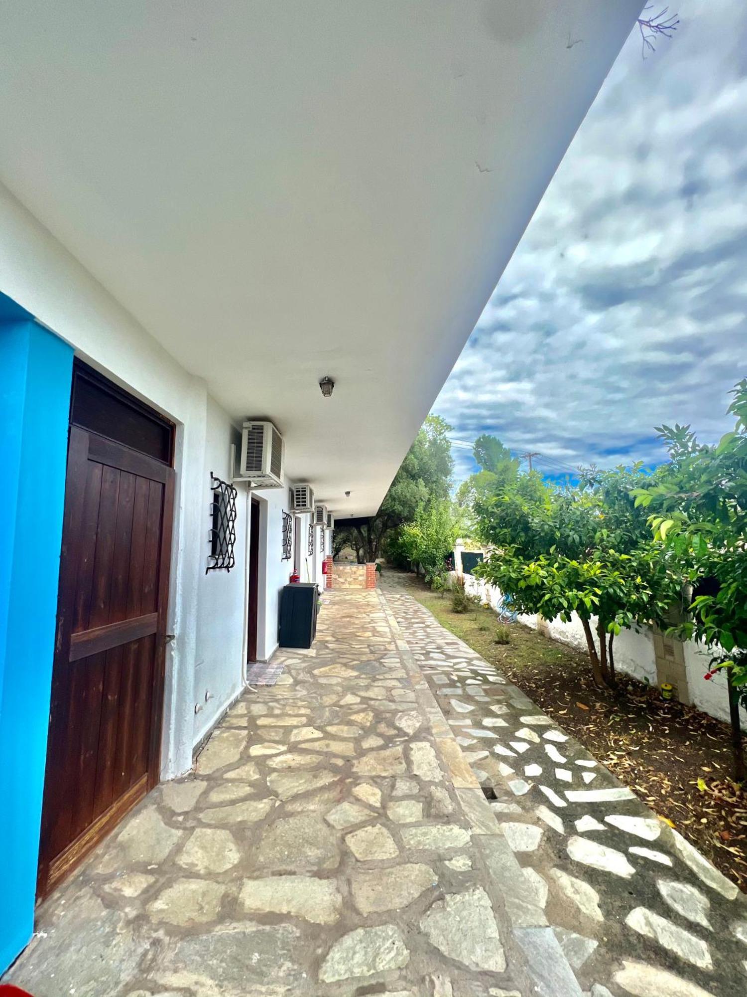 Blue Garden Hotel